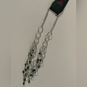 NWT Paparazzi Elegant Silver Chain Necklace with Black Bead Accents